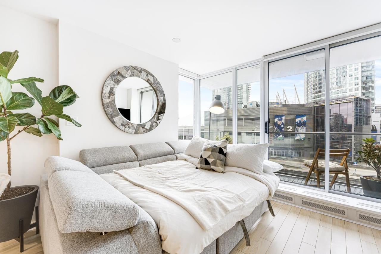Heart Of Downtown 1 Bd Entire Condo - Pool, Gym, Parking, Office, Ac Ванкувер Екстер'єр фото